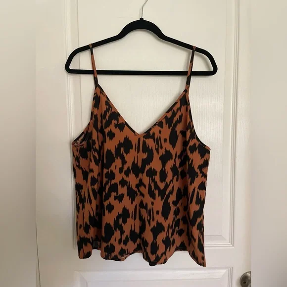 SHEIN XL women’s animal print top - Picture 1 of 3